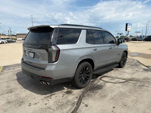 Used 2025 Sterling Gray Metallic Chevrolet RST image 7