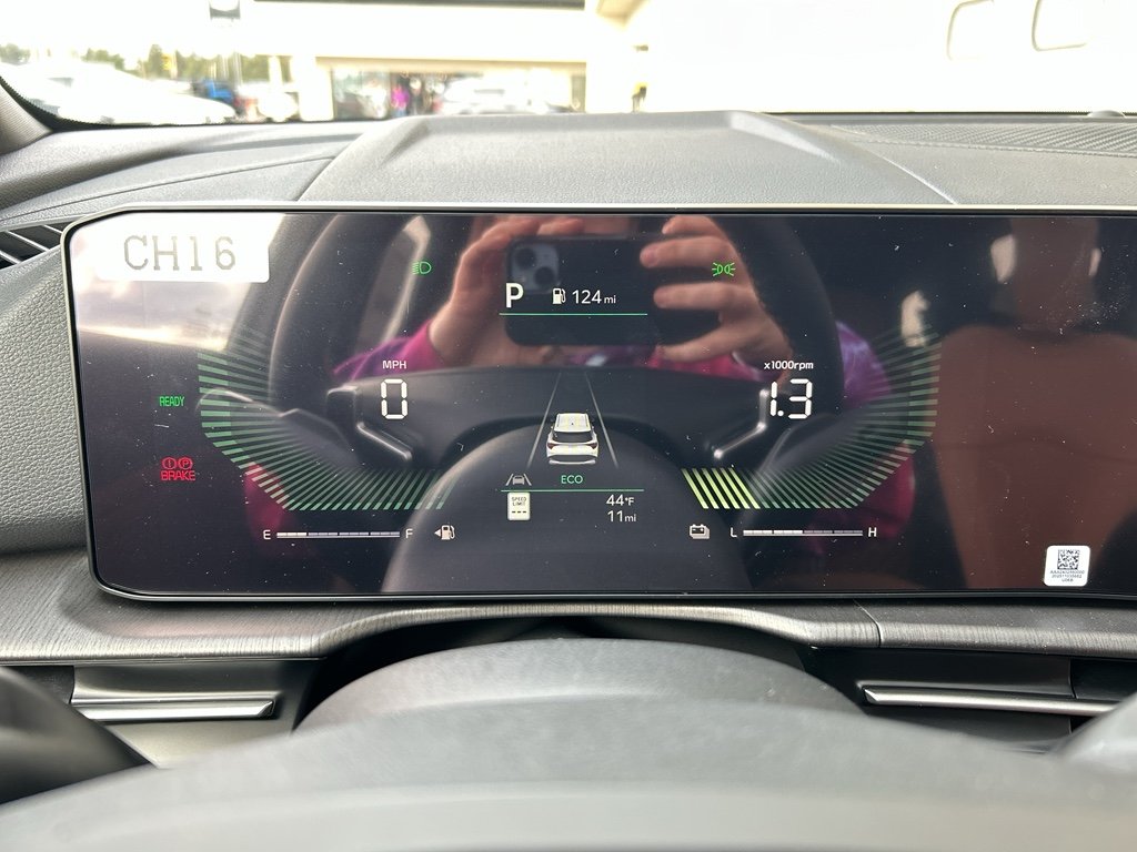 New 2026 Wolf Gray Kia X-Line image 26