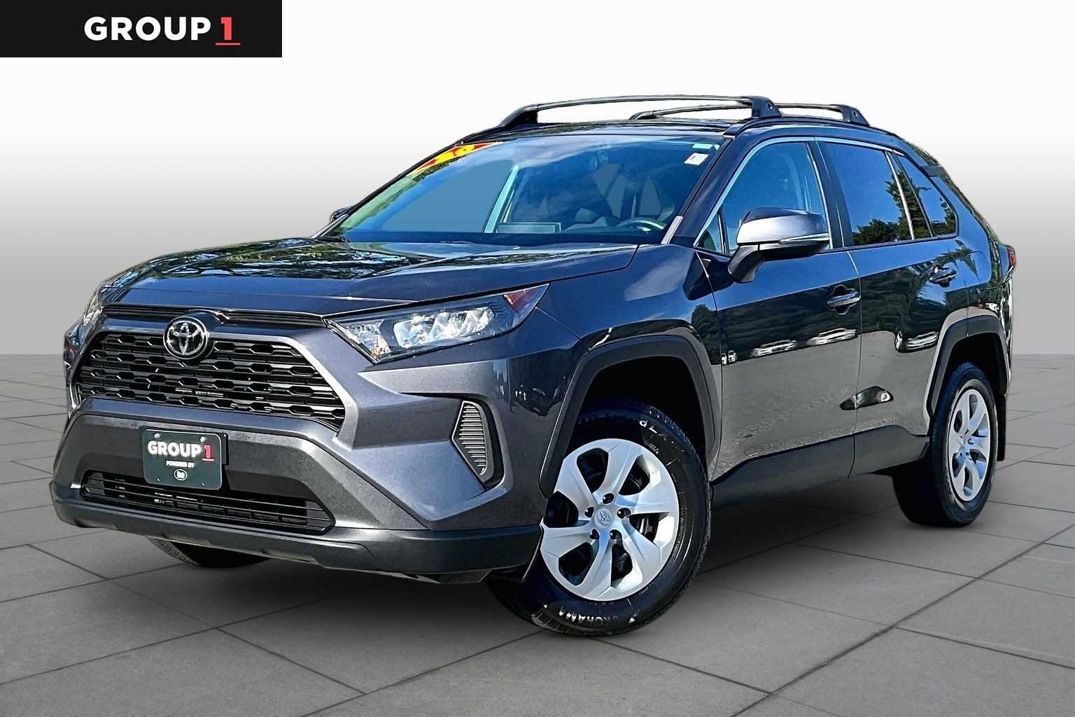 2020 Toyota RAV4 LE