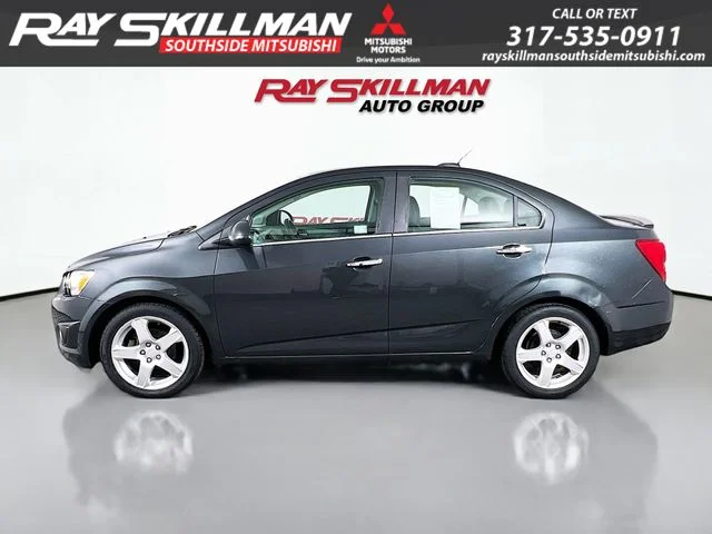 Used 2015 Gray Chevrolet LTZ image 4