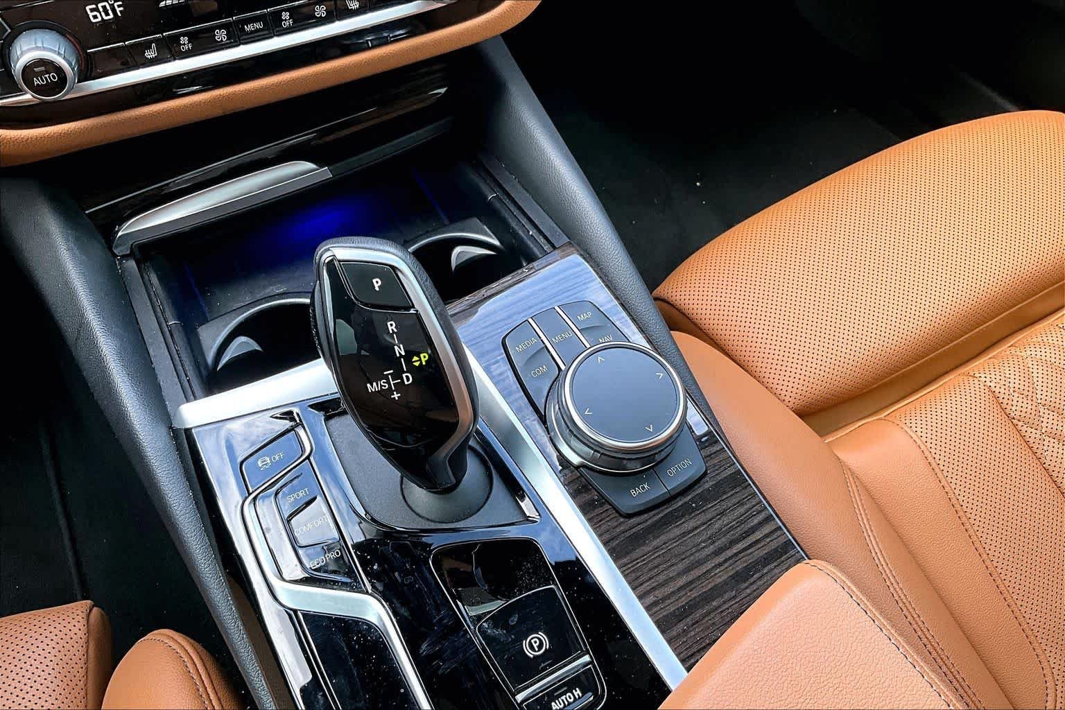 Used 2023 Dark Graphite Metallic BMW 530i image 16