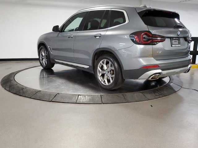 Used 2024 Gray BMW xDrive30i image 7