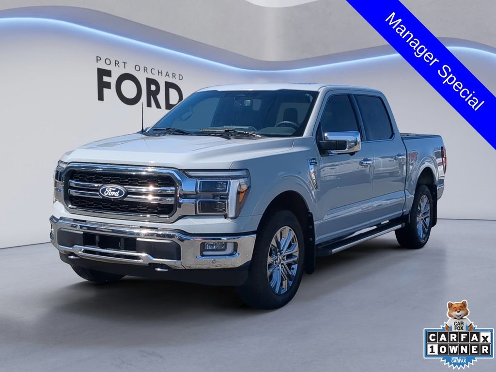 Used 2024  Ford Lariat image 1