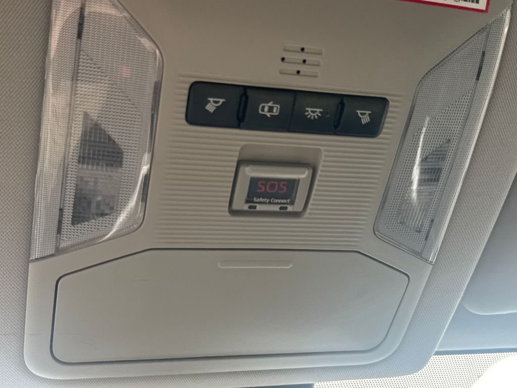 Used 2019 Silver Toyota LE image 28