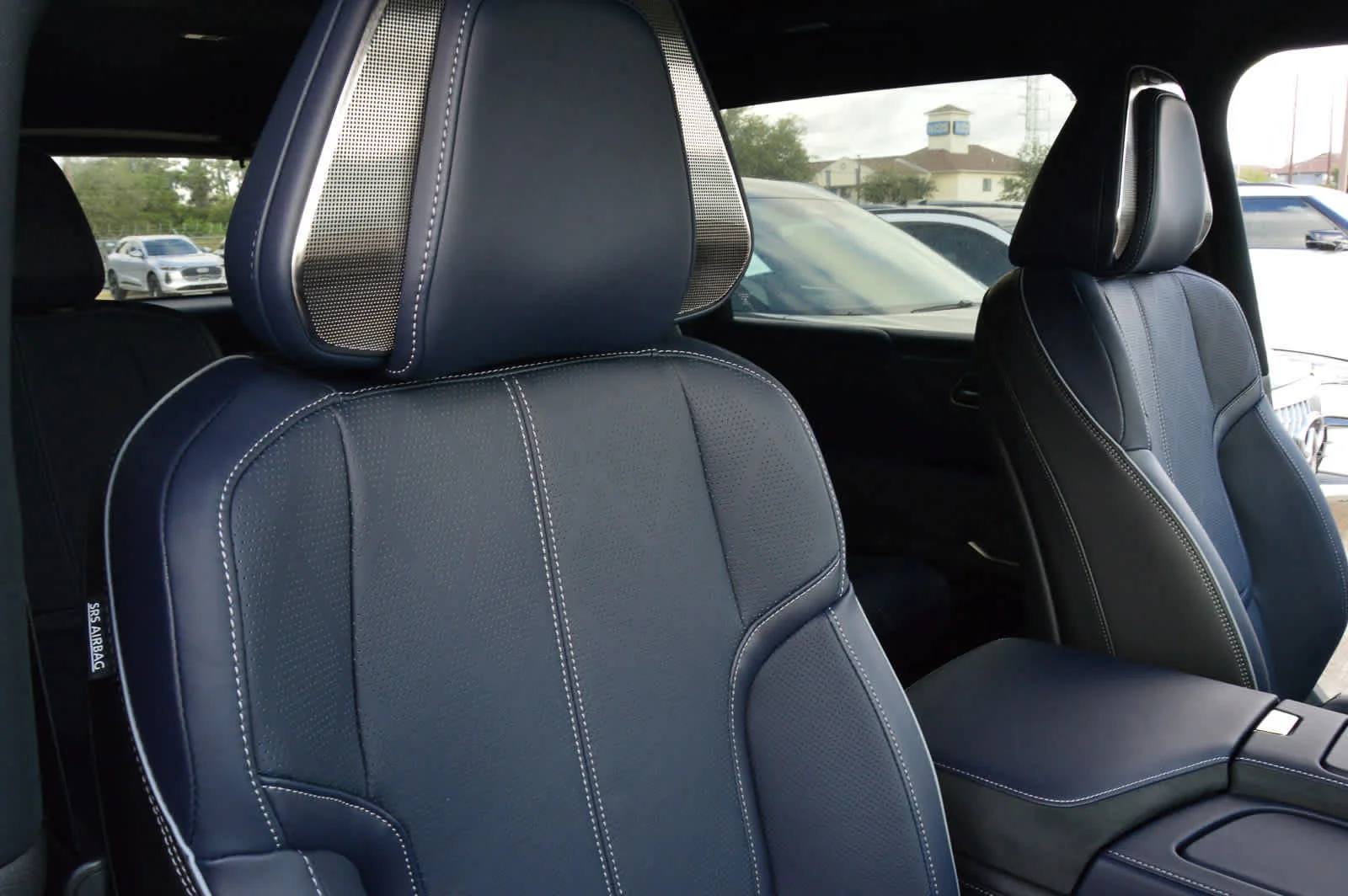 2026 INFINITI QX80 Sport - Photo 9