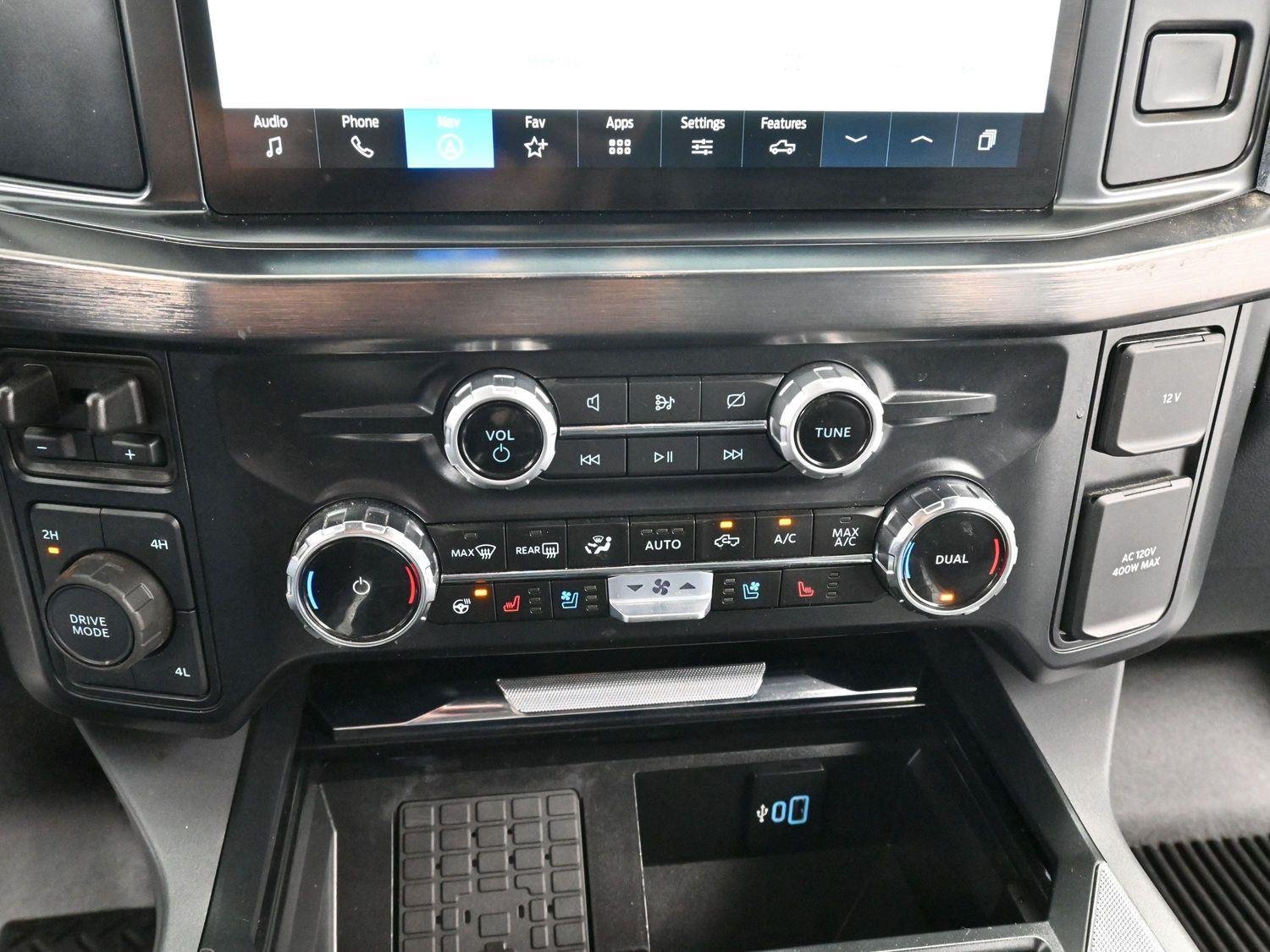 Used 2024 Oxford White Ford LARIAT image 23