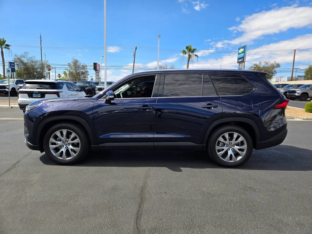 Used 2024 Blueprint Toyota XLE image 3