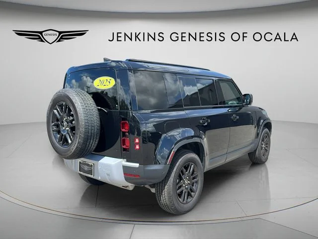 Used 2025 Black Land Rover S image 3