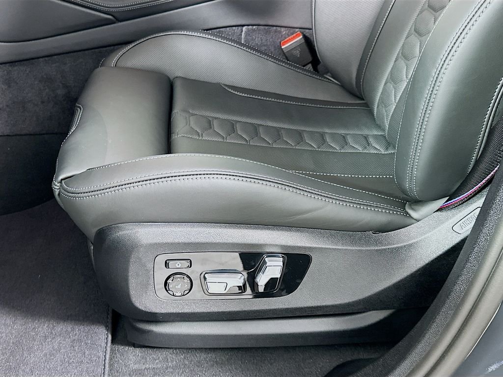 New 2027 Dravit Grey Metallic BMW Competition image 21