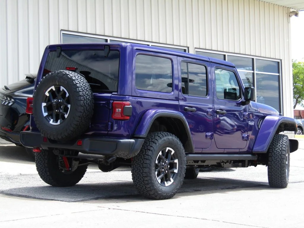New 2026 Reign Jeep Rubicon image 3