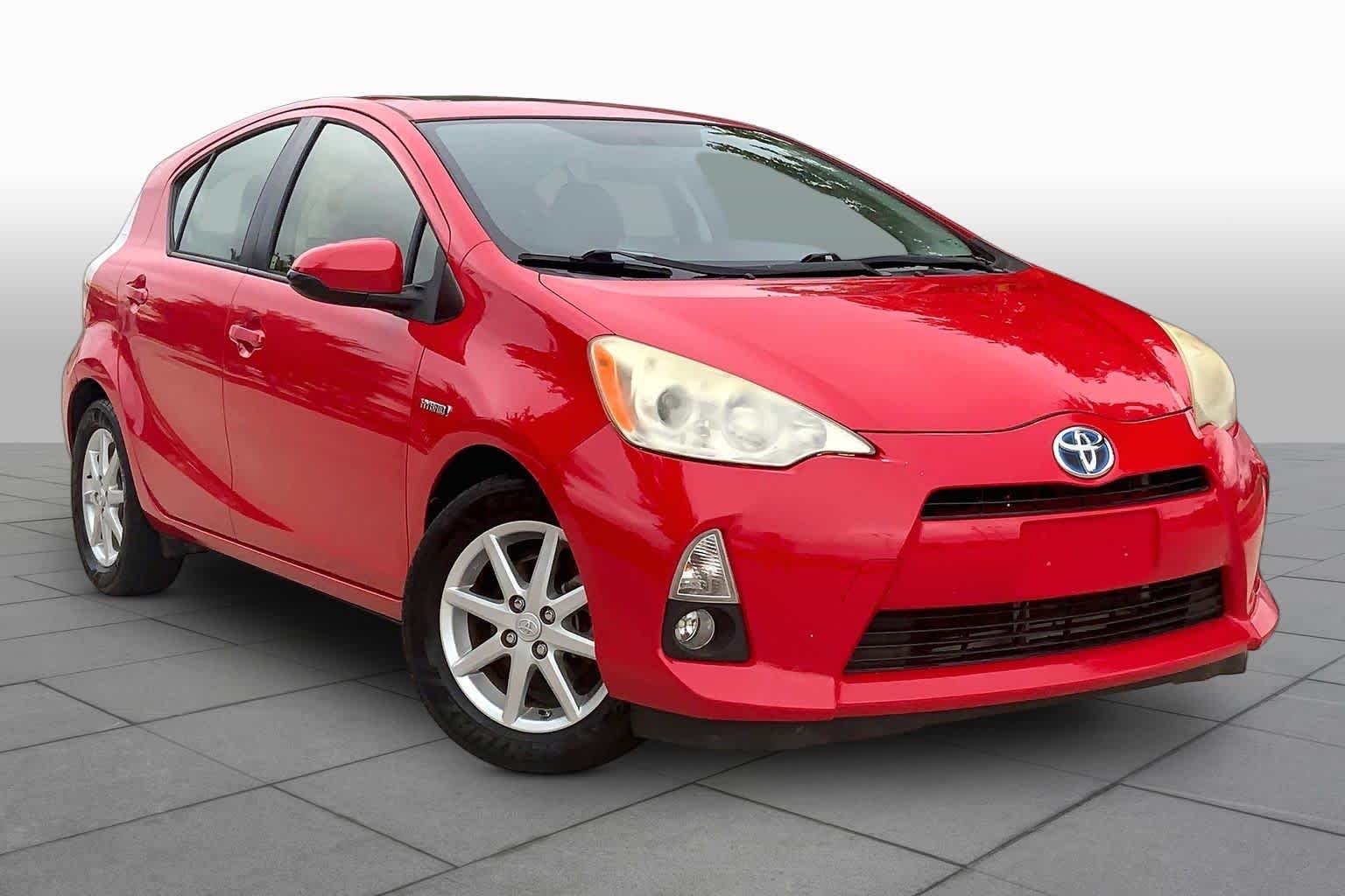 Used 2013 Absolutely Red Toyota Three image 2