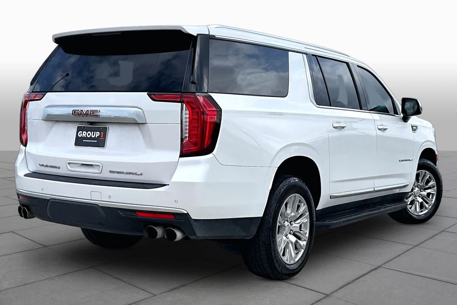 2023 GMC Yukon XL Denali - Photo 13