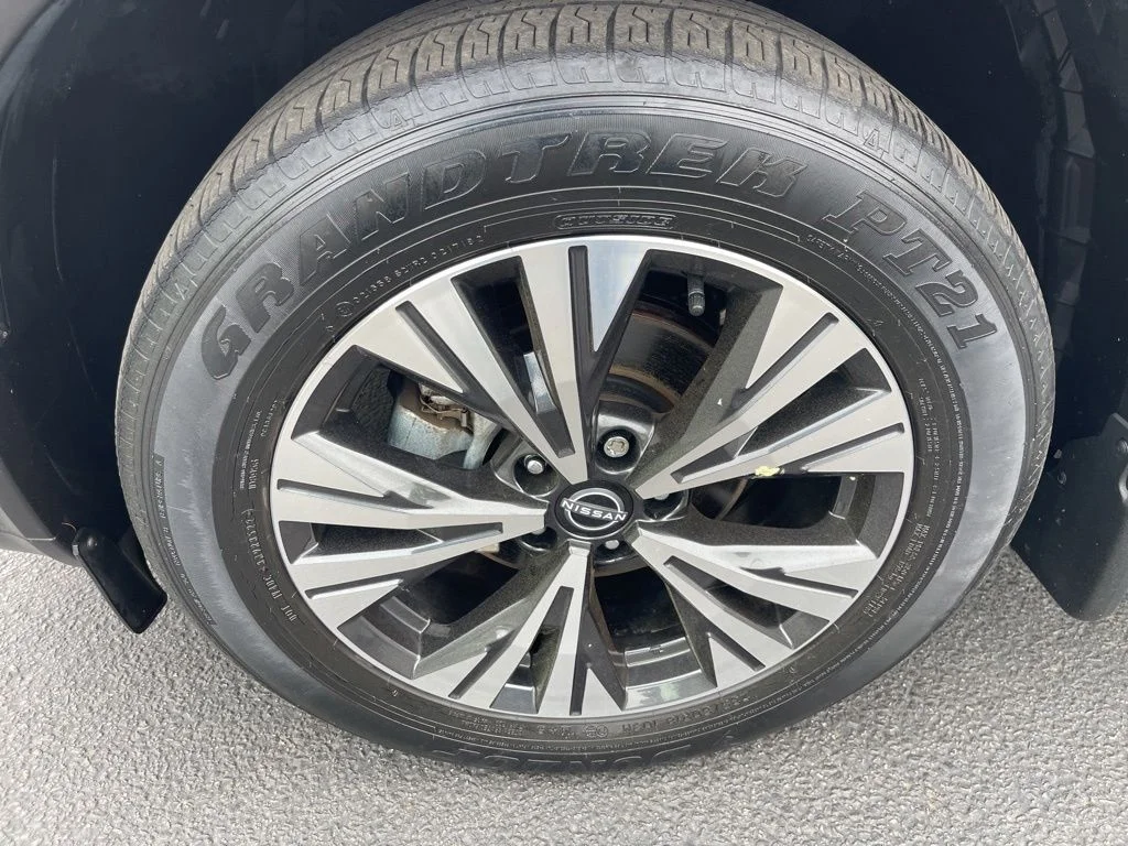 Certified Used 2023 White Nissan SV image 26