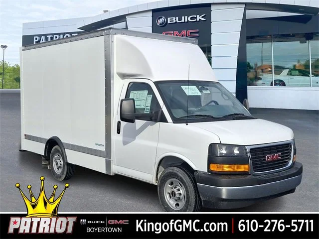 2025 GMC Savana Cutaway