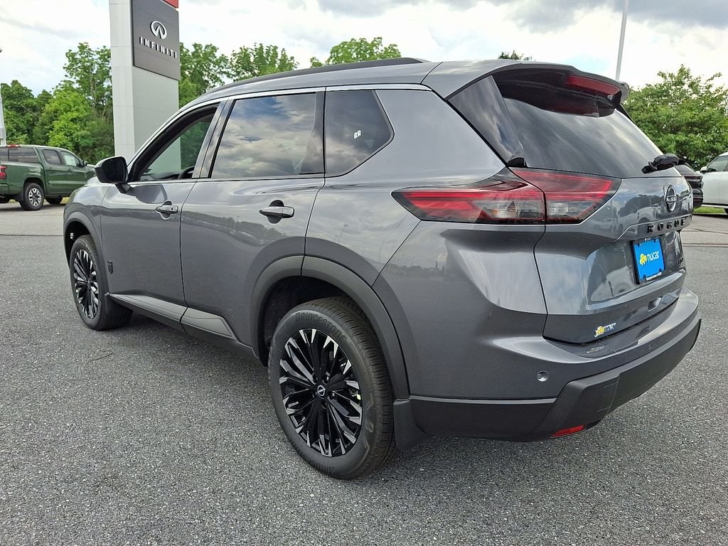 New 2026 Gun Metallic Nissan Dark Armor image 3