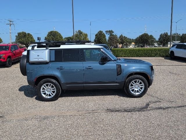 Used 2020 Tasman Blue Metallic Land Rover S image 16