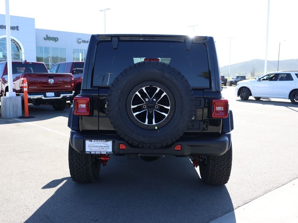 New 2026 Black Clear-Coat Exterior Paint Jeep Rubicon X image 4