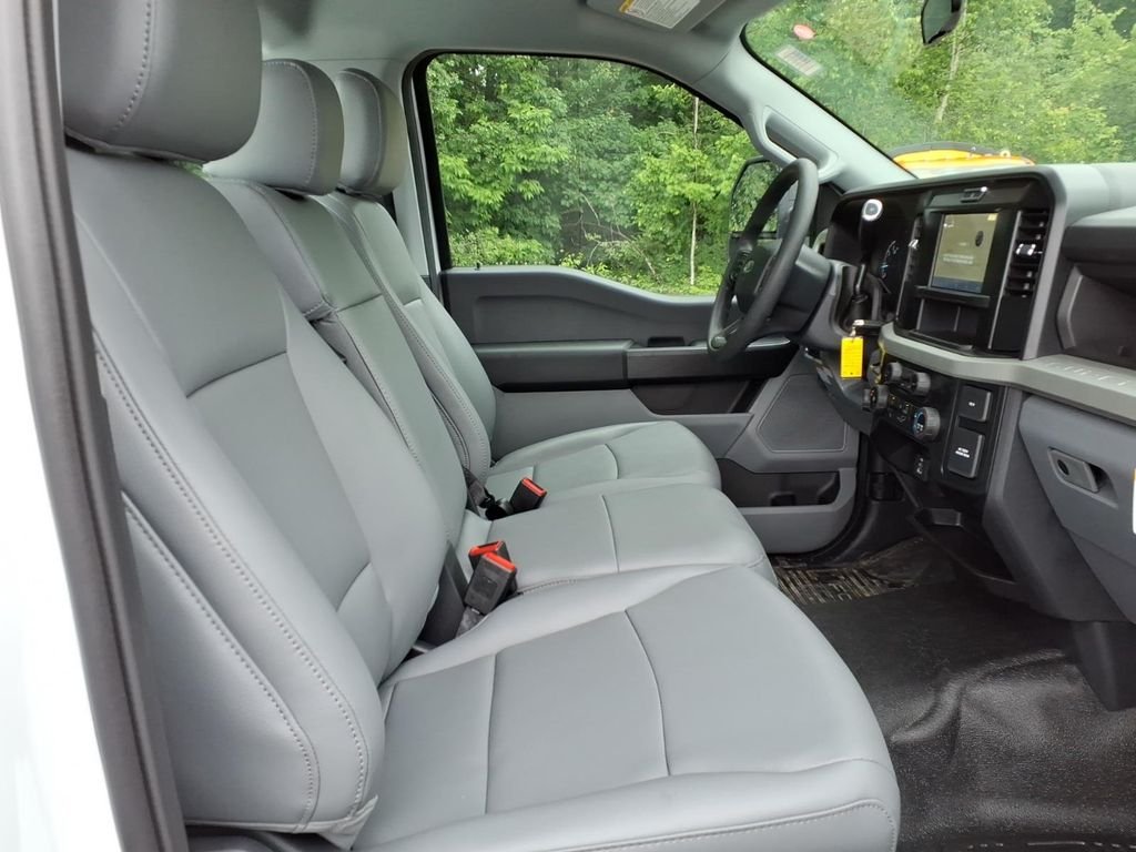 2025 Ford F-250 Super Duty XL - Photo 11
