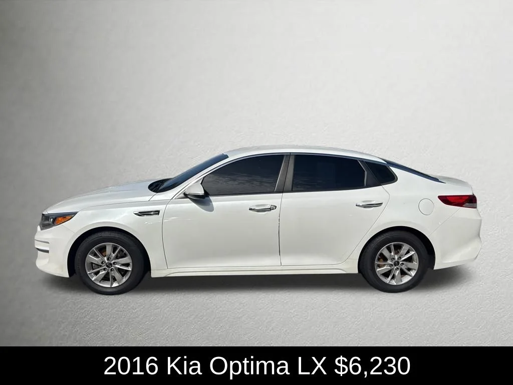 Used 2016 White Kia LX image 6