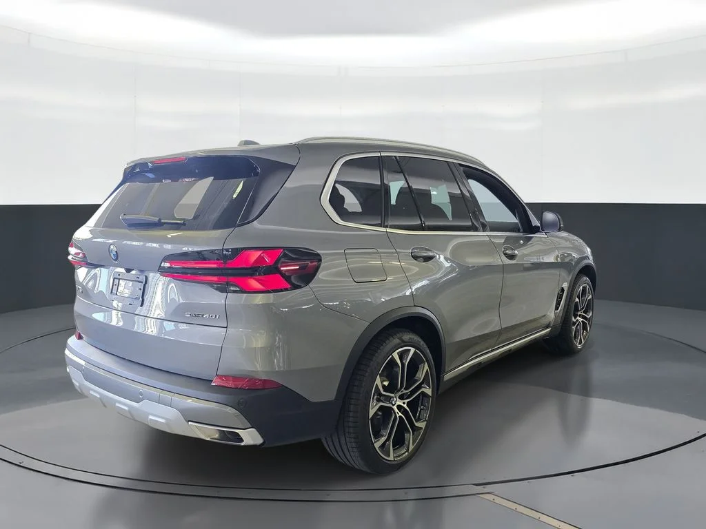 New 2026 Gray BMW sDrive40i image 3