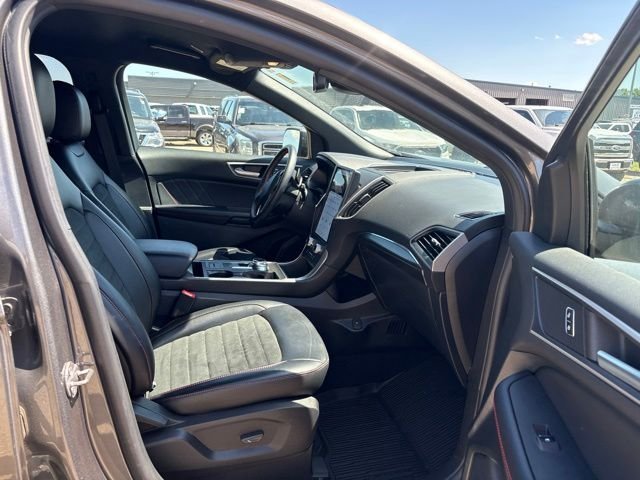 Used 2023 Gray Ford ST Line image 11