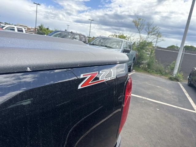 Used 2016 Black Chevrolet Z71 image 20