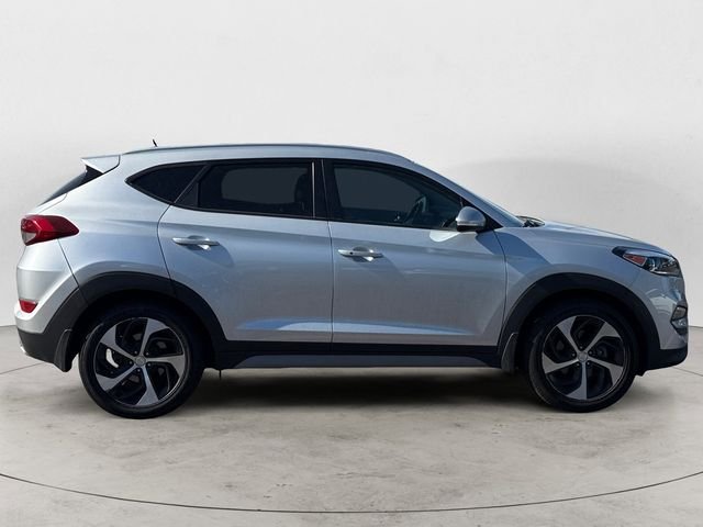 Used 2017 Silver Hyundai Sport image 6