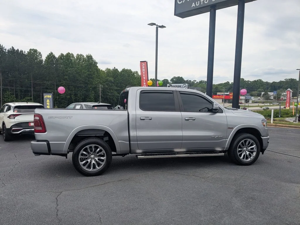 Used 2022 Billet Silver Metallic Clearcoat Ram Laramie image 4