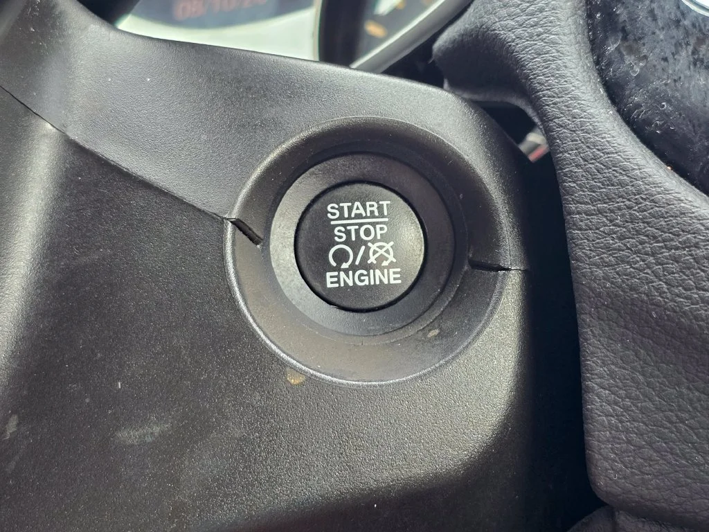 Certified Used 2020 Blue Jeep Limited image 35