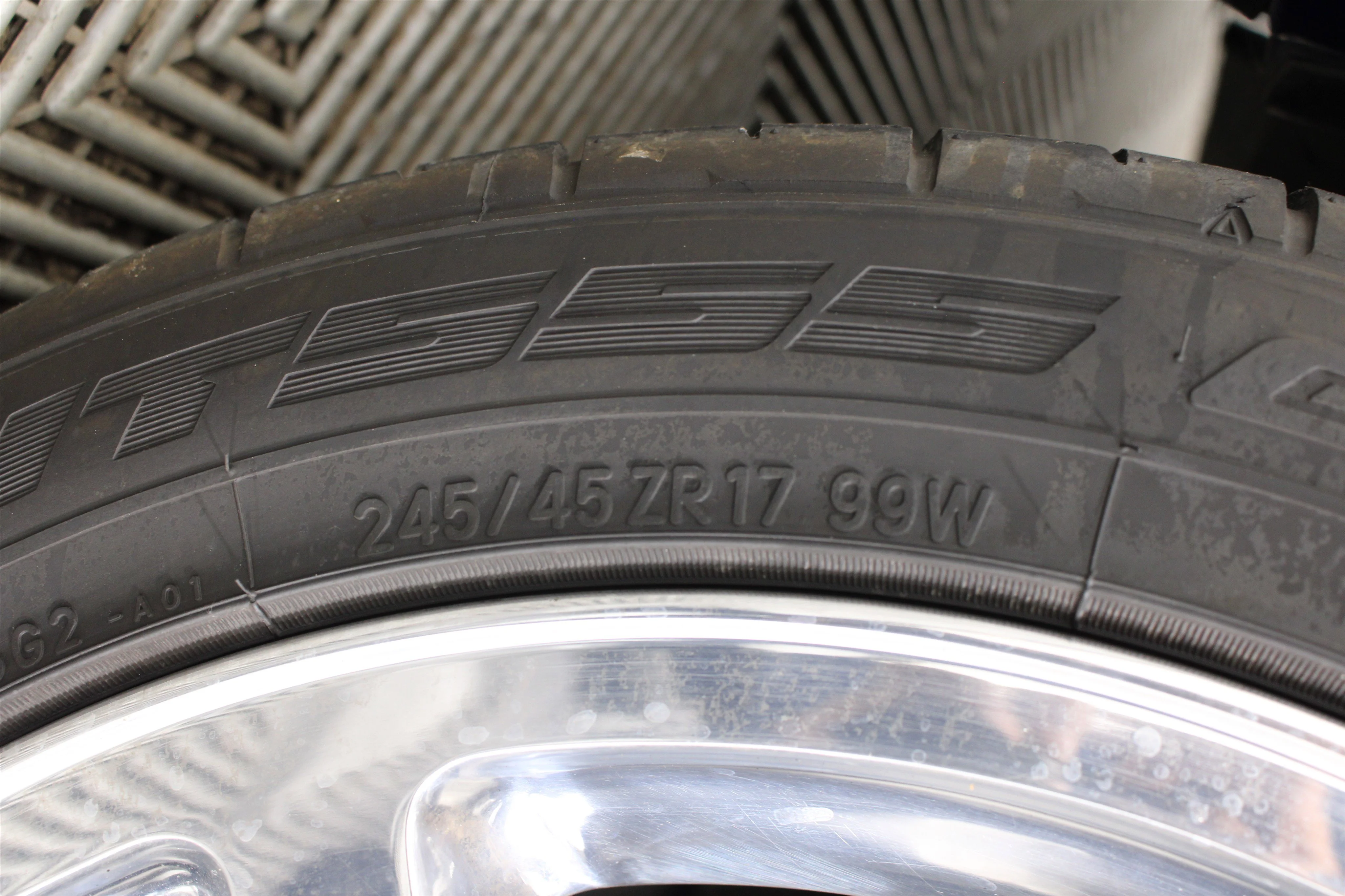 2004 Chevrolet Corvette Base - Photo 26