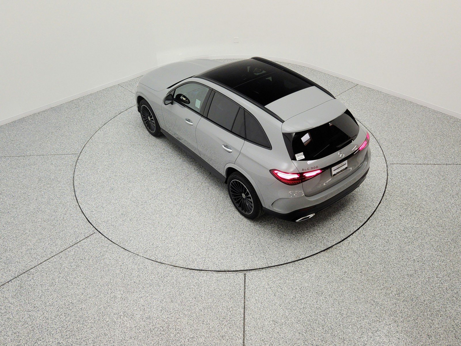 New 2026 MANUFAKTUR Alpine Grey Mercedes-Benz GLC 300 SUV image 15