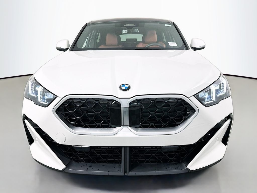 New 2026 Alpine White BMW xDrive28i image 2