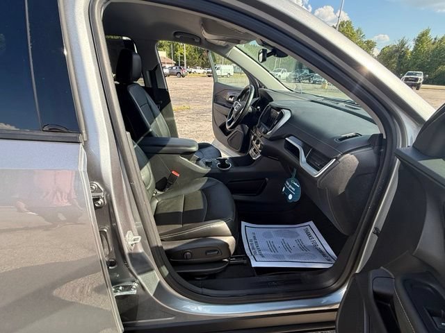 2023 GMC Terrain SLT - Photo 32