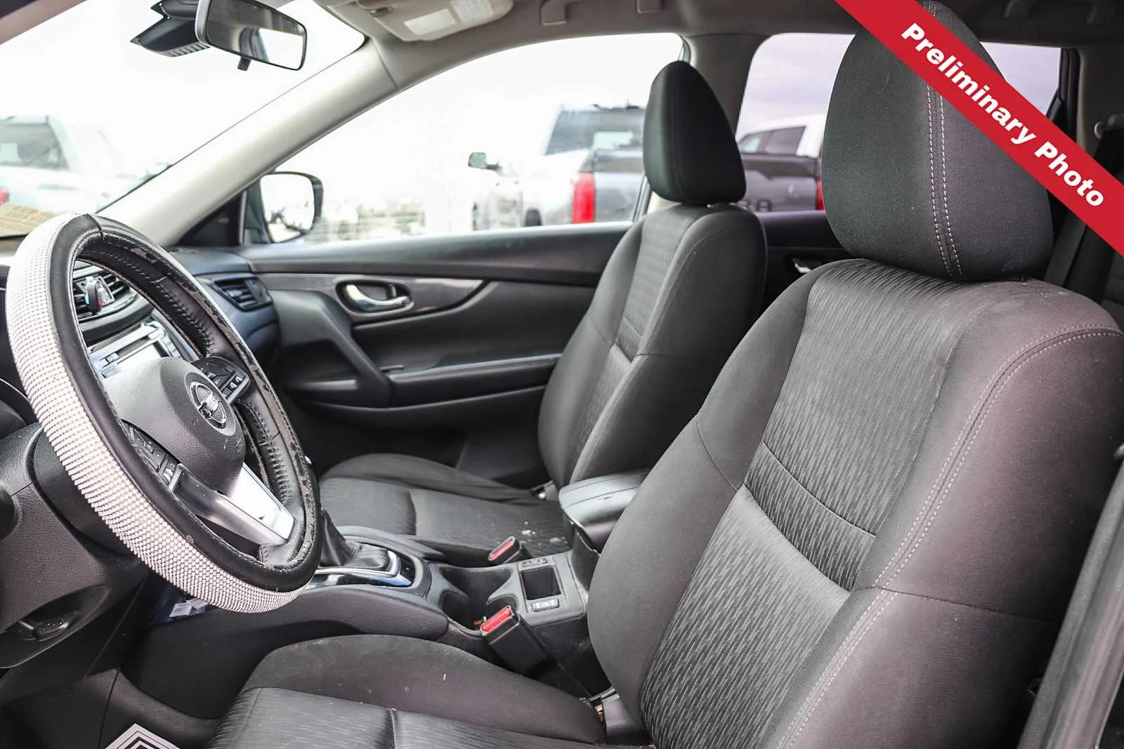 Used 2020 Magnetic Black Pearl Nissan SV image 12