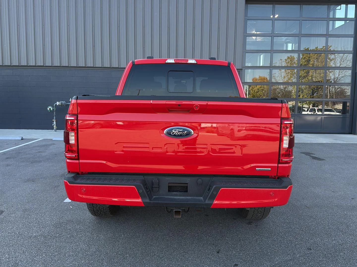 Used 2022 Race Red Ford XLT image 4