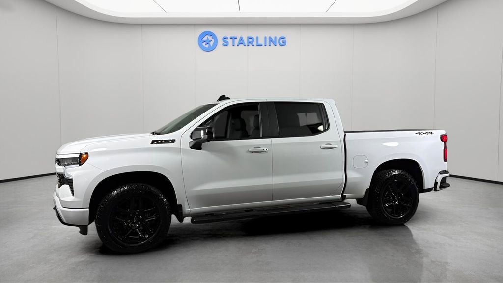 Certified Used 2025 Summit White Chevrolet RST image 2