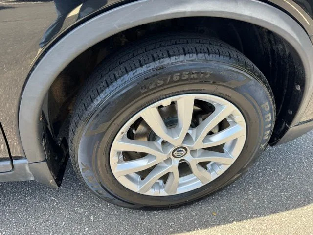 Used 2018 Black Nissan SV image 12
