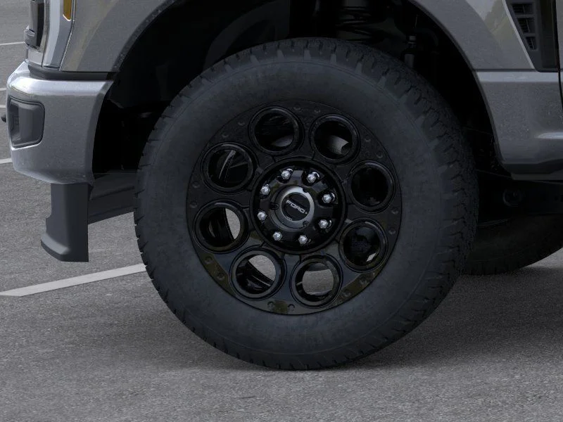 New 2026 Carbonized Gray Metallic Ford XLT image 20