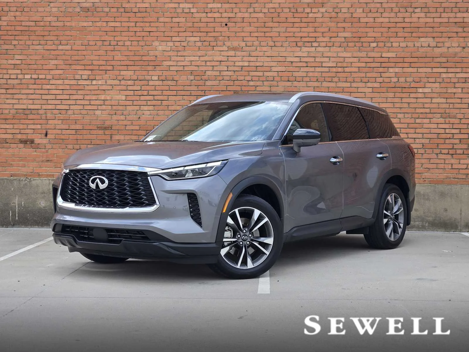 2025 INFINITI QX60 LUXE