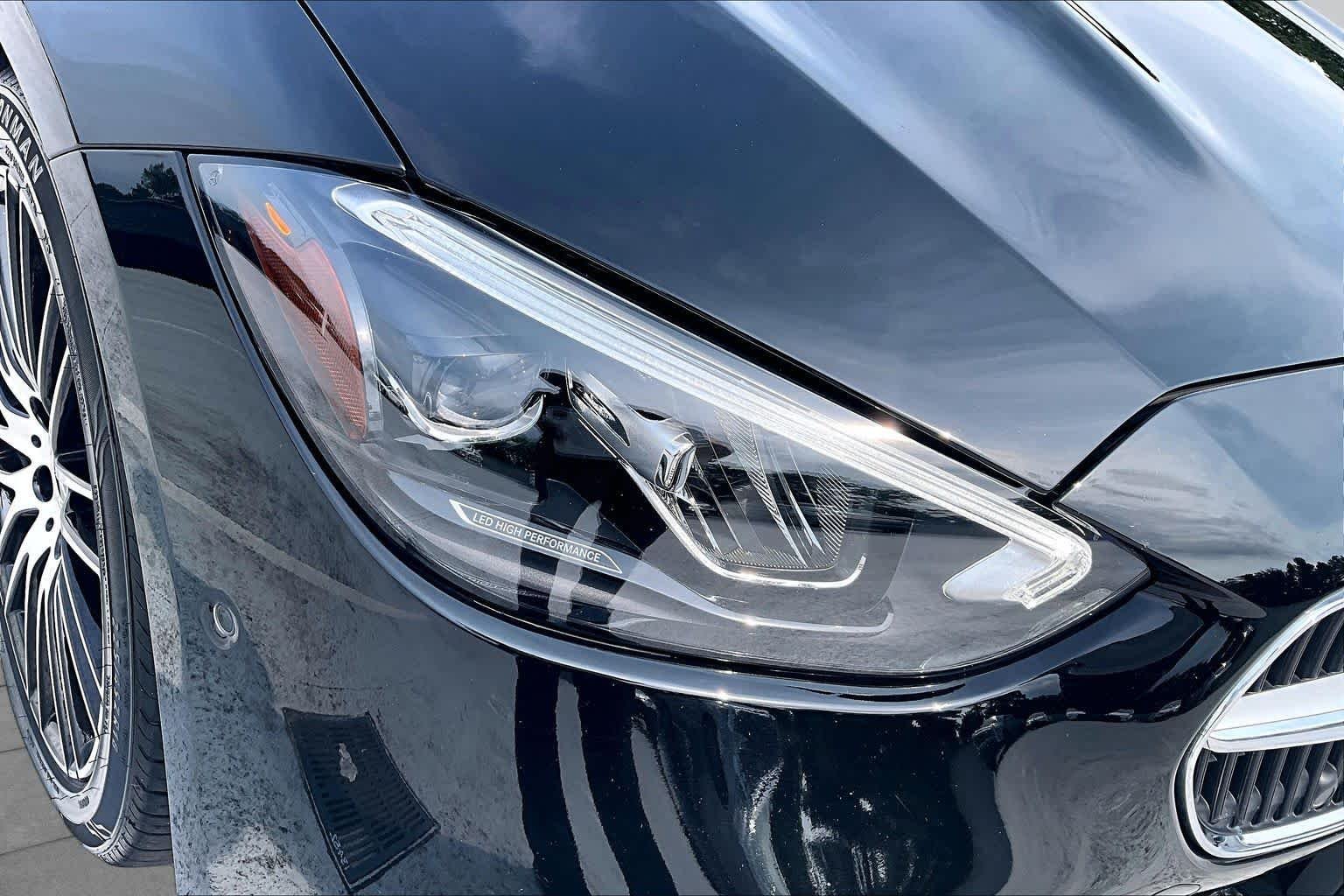 Used 2024 Obsidian Black Metallic Mercedes-Benz C 300 image 27