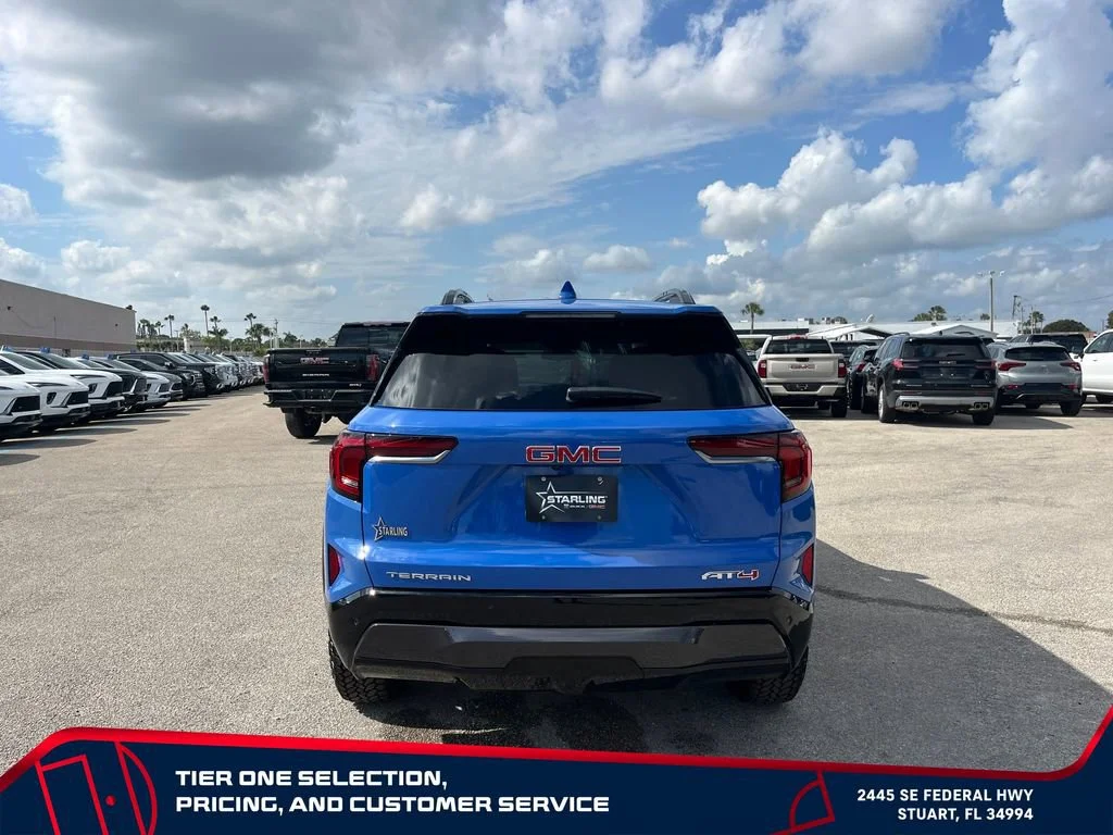 New 2026 Rapids Metallic GMC AT4 image 6
