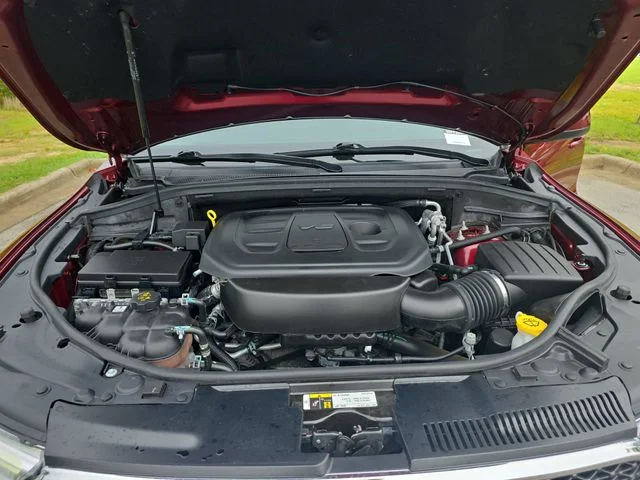 Used 2021 Red Dodge SXT Plus image 31