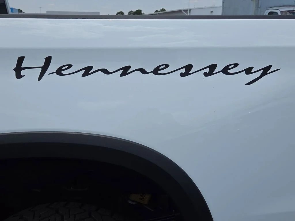 New 2026 Summit White Chevrolet ZR2 image 30