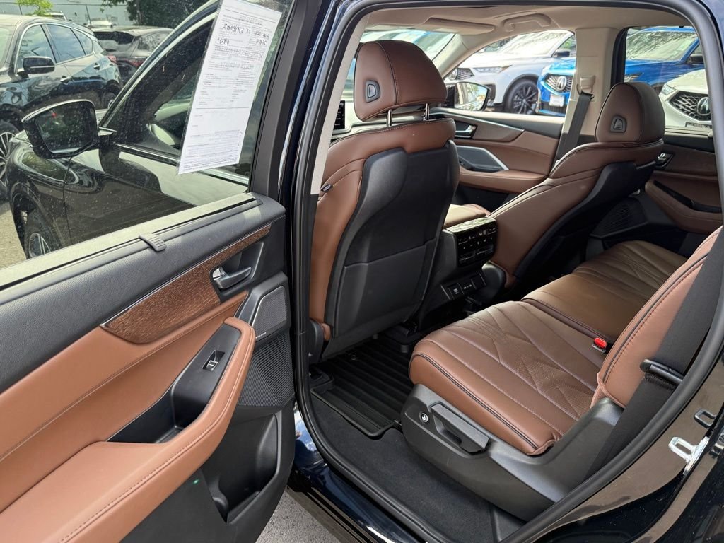 Used 2026 Majestic Black Pearl Acura Advance Package image 13