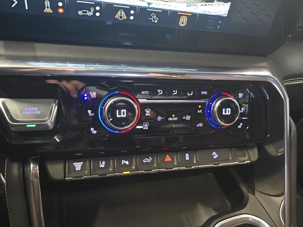 Used 2024 Silver GMC Denali Ultimate image 25