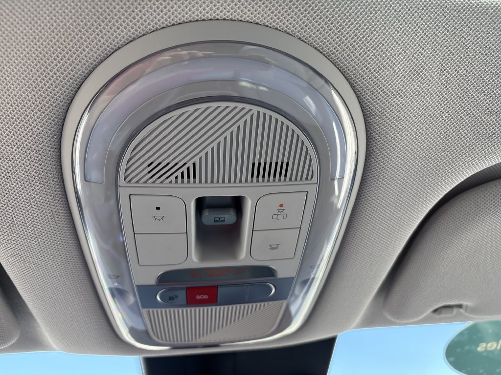 Certified Used 2024 Cyber Gray Hyundai Limited image 31