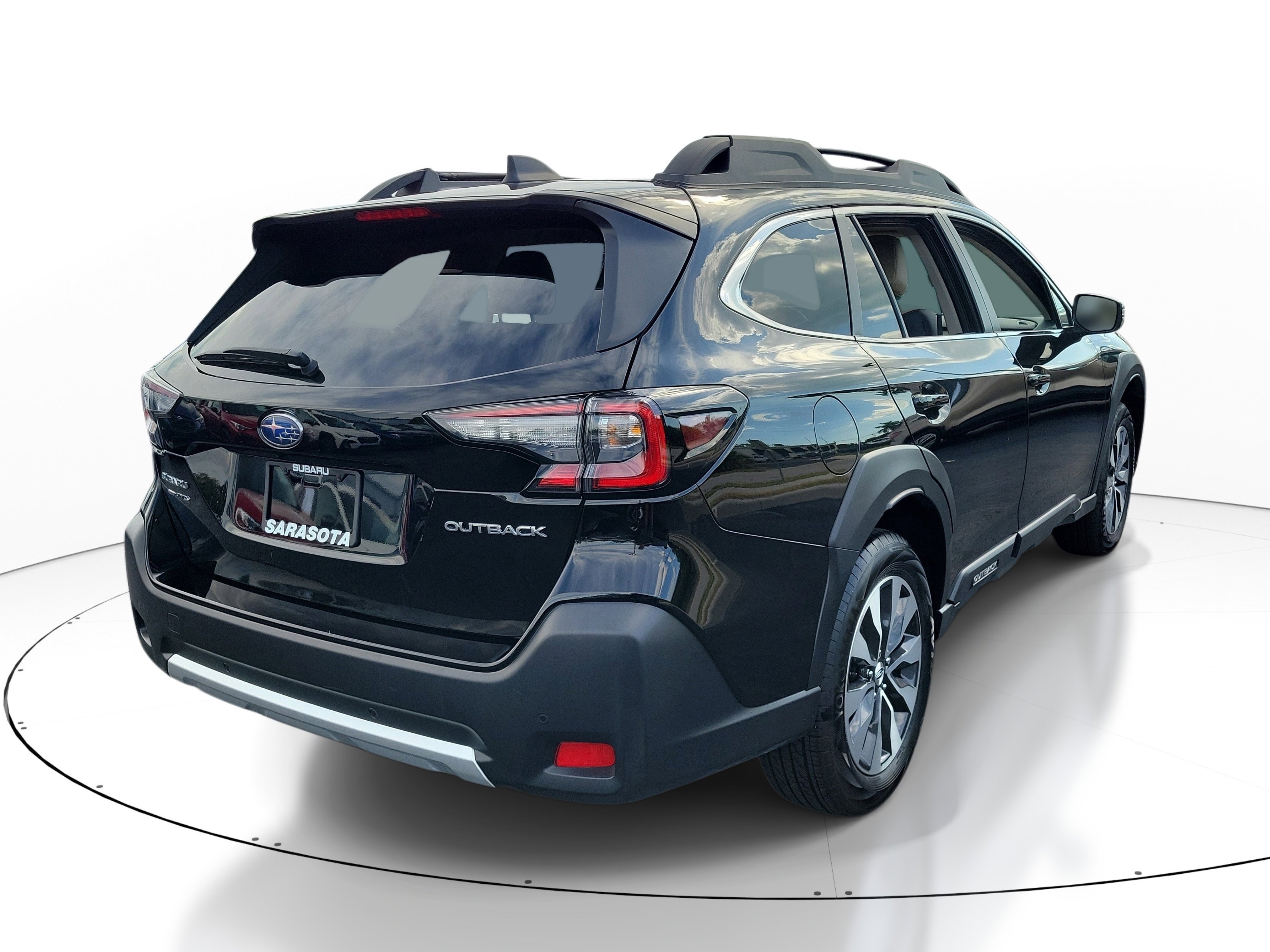 Used 2025 Crystal Black Silica Subaru Limited image 5