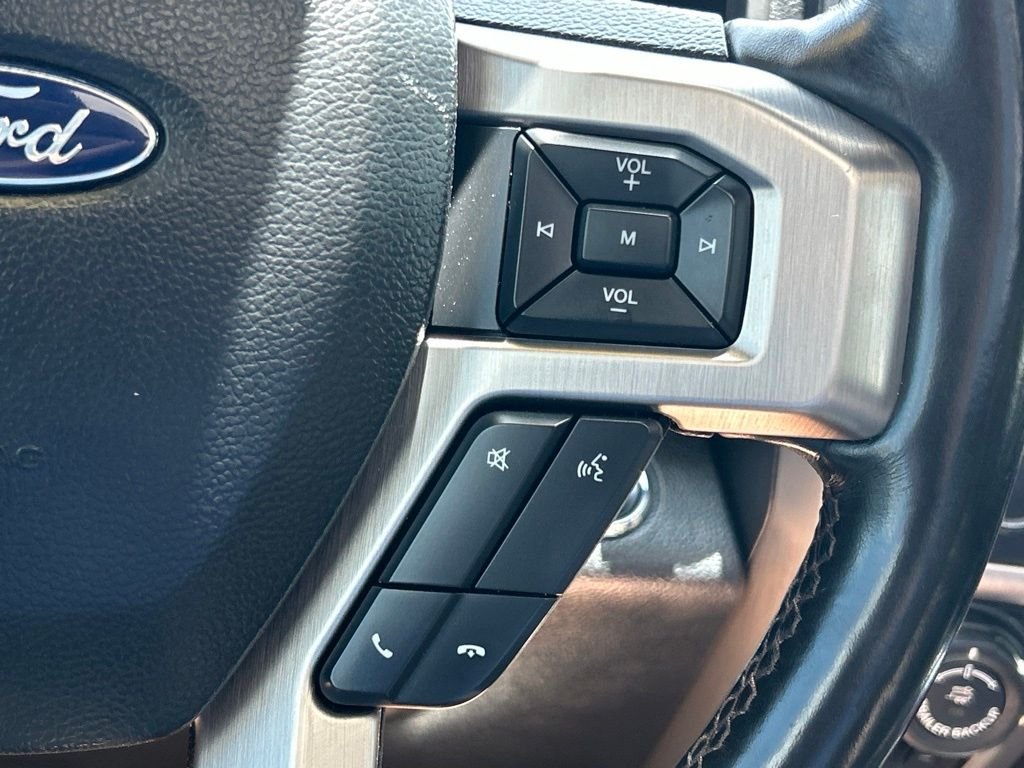 Used 2019 Black Ford Platinum image 27