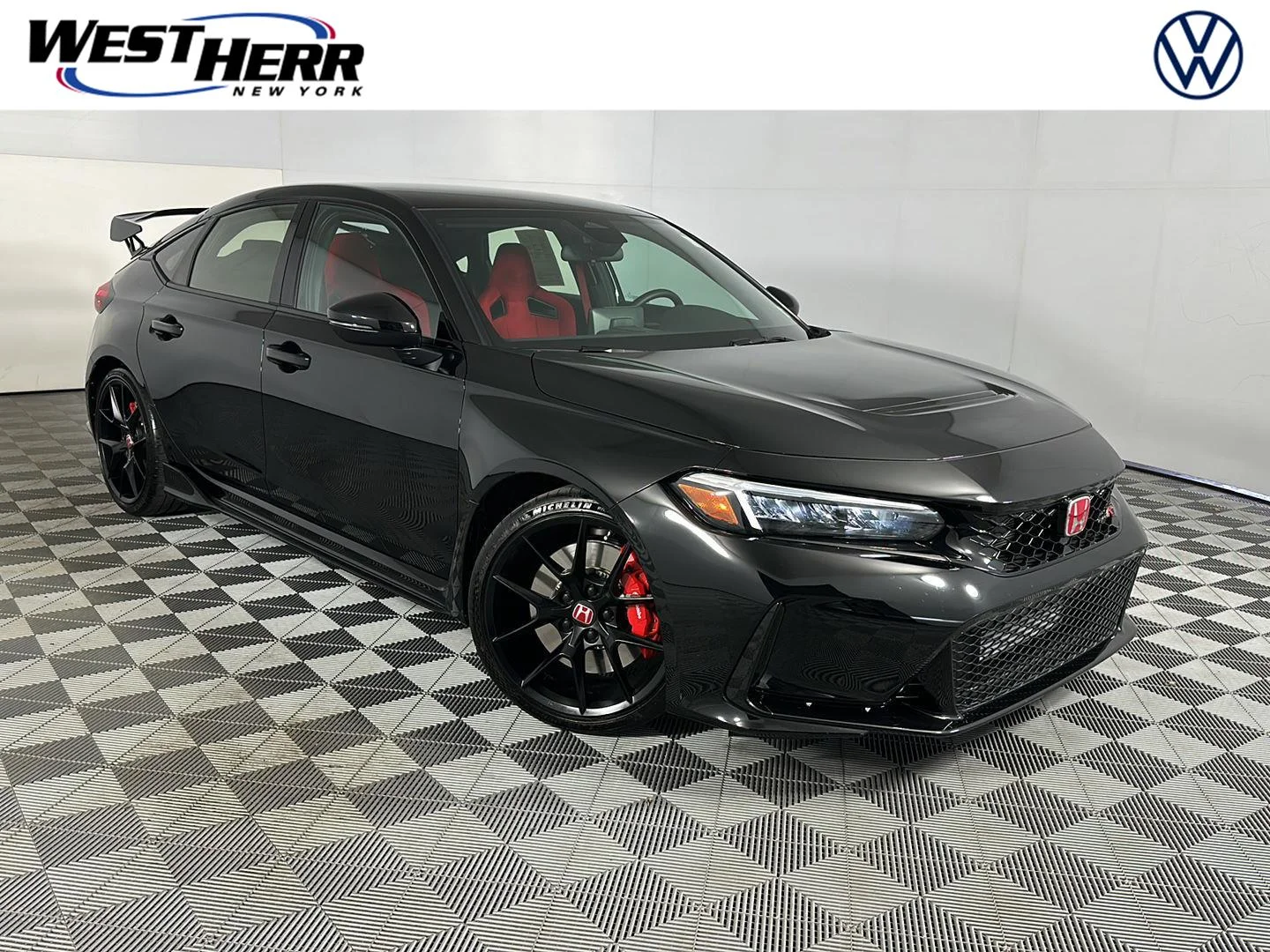 Used 2025 Crystal Black Pearl Honda Type R image 1