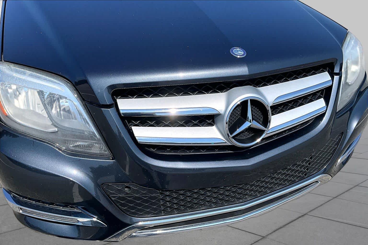 Used 2015 Steel Gray Metallic Mercedes-Benz GLK 350 image 30